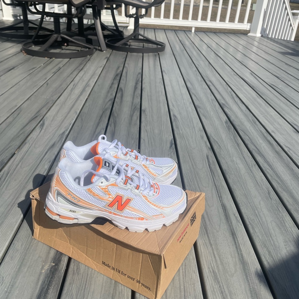 New Balance MR 740 Sneakers